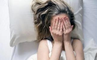 <a href='http://www.ccsmyy120.com/sjsr/' target='_blank' title='˥'><span style='color: #0000ff'><strong>˥</strong></span></a>ҽԺ
